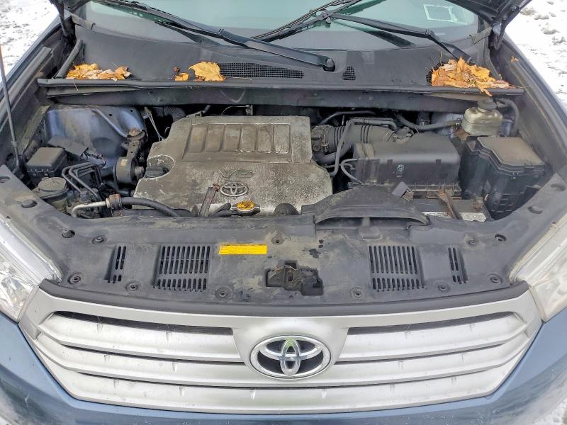 Photo 12 from auction – 2012 TOYOTA HIGHLANDER with VIN 5TDBK3EH6CS120812