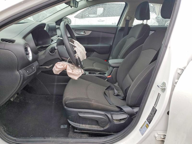 Photo 7 from auction – 2023 KIA FORTE with VIN 3KPF24AD3PE507442