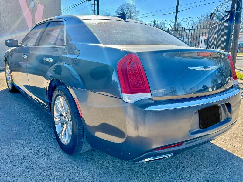 Photo 3 from auction – 2016 CHRYSLER 300C with VIN 2C3CCAEG8GH189863