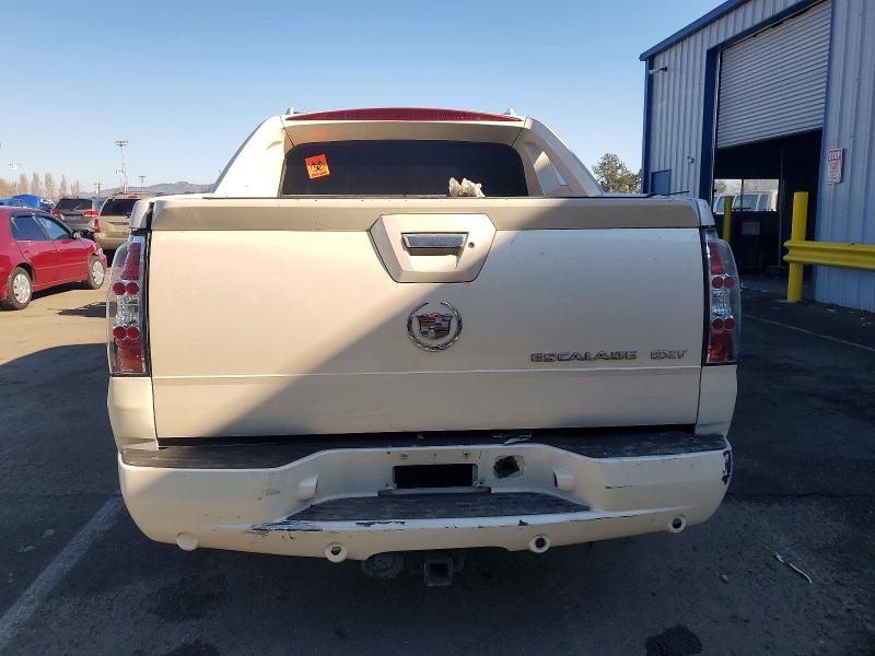 Photo 6 from auction – 2003 CADILLAC ESCALADE E with VIN 3GYEK63N43G305439