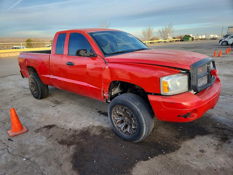 Photo 4 from auction – 2005 DODGE DAKOTA SLT with VIN 1D7HE42K85S198824