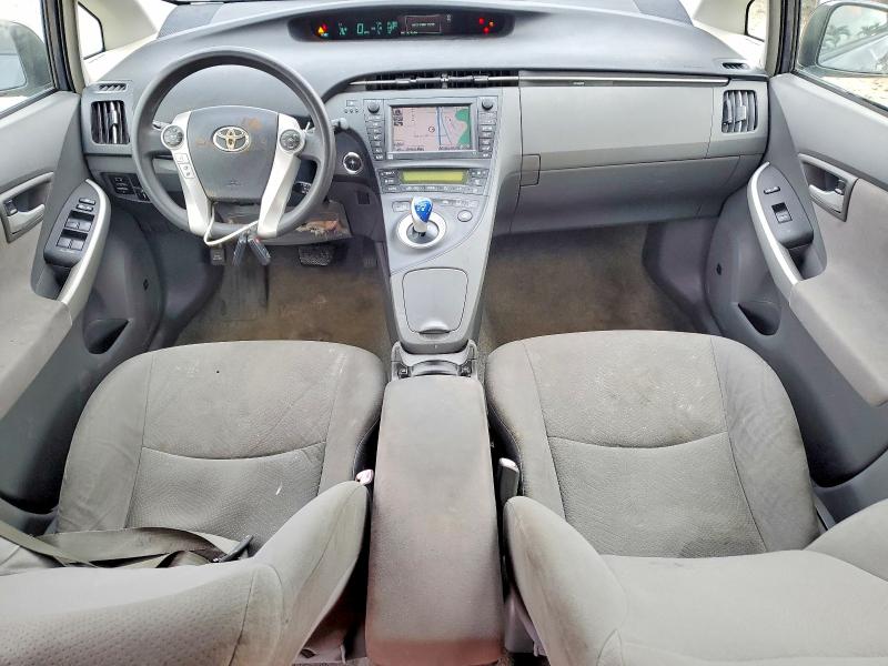Photo 8 from auction – 2011 TOYOTA PRIUS with VIN JTDKN3DU4B0303228