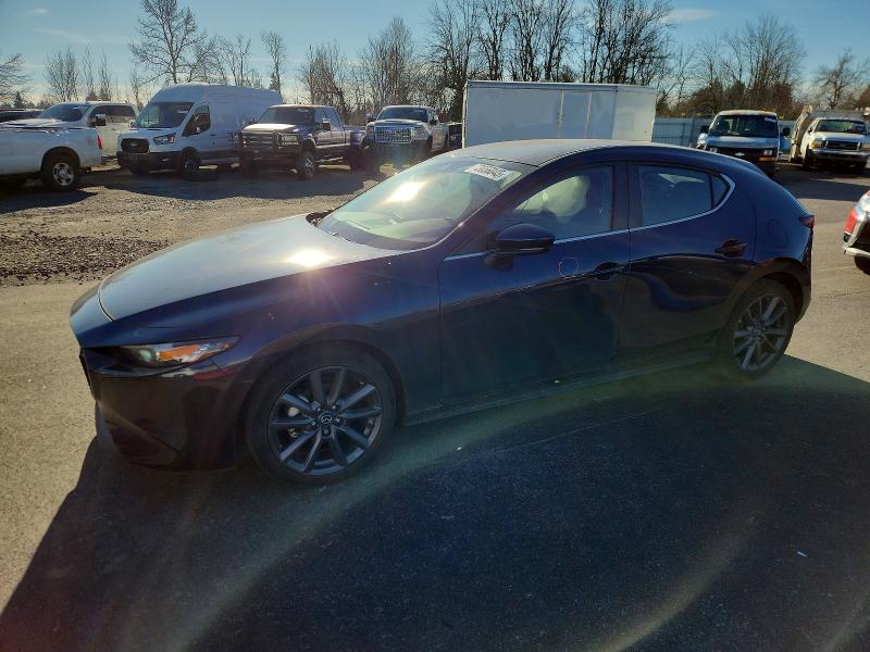 MAZDA 3 2022 with VIN JM1BPAKL2N1516282 - Photo from auction