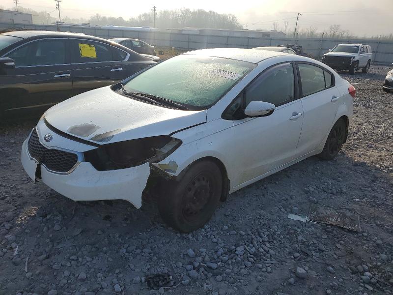 KIA FORTE LX 2015 with VIN KNAFX4A67F5328475 - Photo from auction