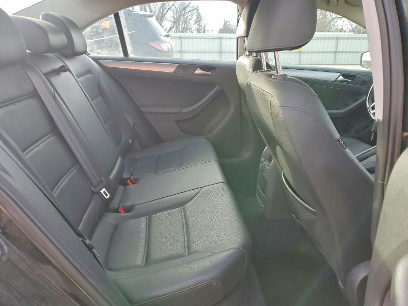 Photo 10 from auction – 2017 VOLKSWAGEN JETTA SE with VIN 3VWB67AJ2HM290481