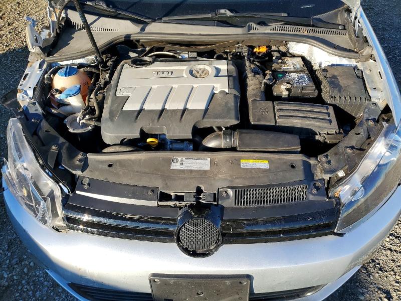 Photo 11 from auction – 2014 VOLKSWAGEN JETTA with VIN 3VWPL7AJ8EM628251