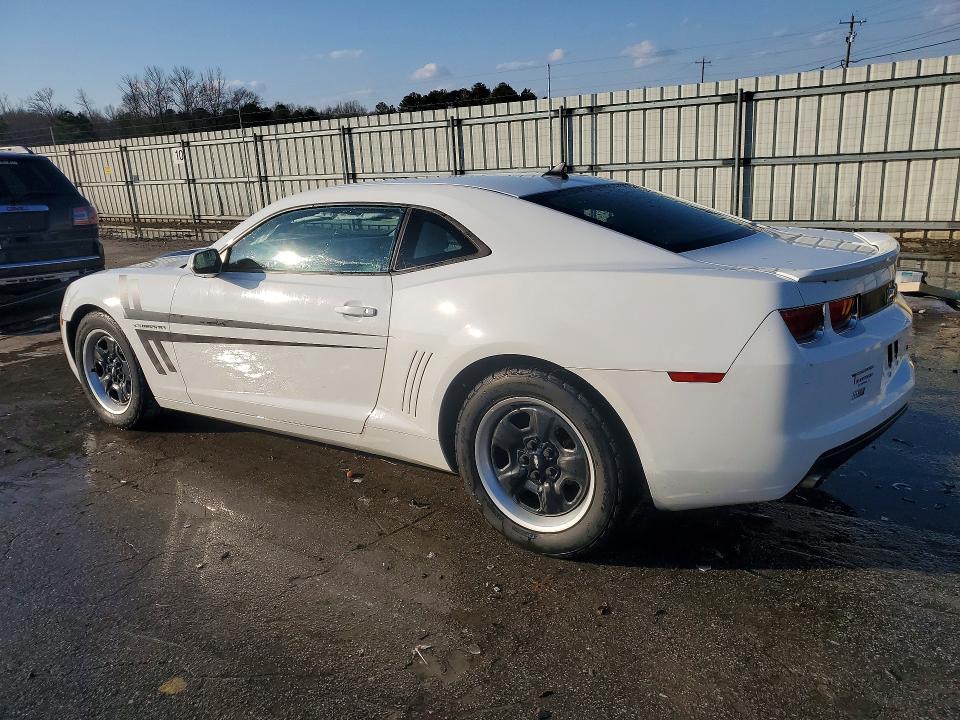 Photo 2 from auction – 2013 CHEVROLET CAMARO LS with VIN 2G1FA1E30D9186580