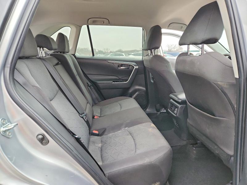 Photo 11 from auction – 2023 TOYOTA RAV4 with VIN 2T3W1RFV7PC218684