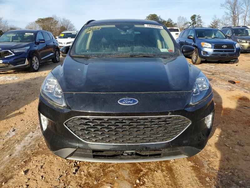 Photo 5 from auction – 2020 FORD ESCAPE TIT with VIN 1FMCU9DZ0LUA44555
