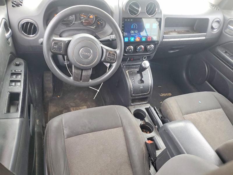 Photo 8 from auction – 2017 JEEP PATRIOT with VIN 1C4NJPBA0HD211463