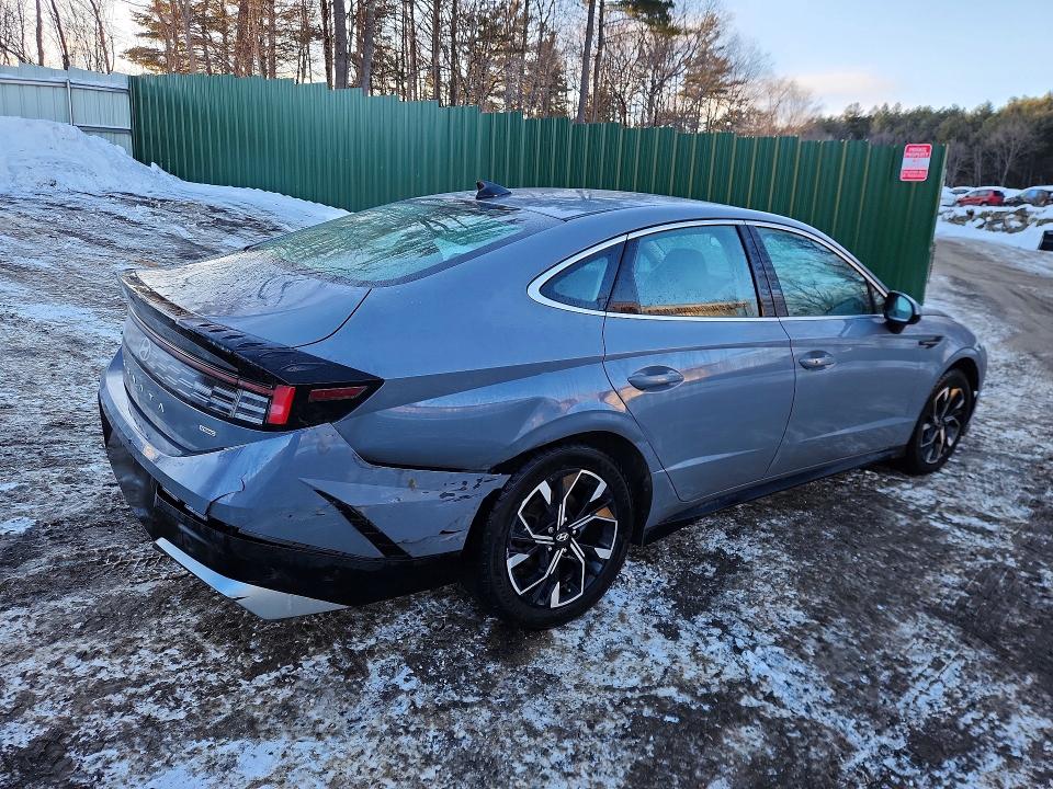 Photo 3 from auction – 2024 HYUNDAI SONATA SEL with VIN KMHL64JA6RA424036