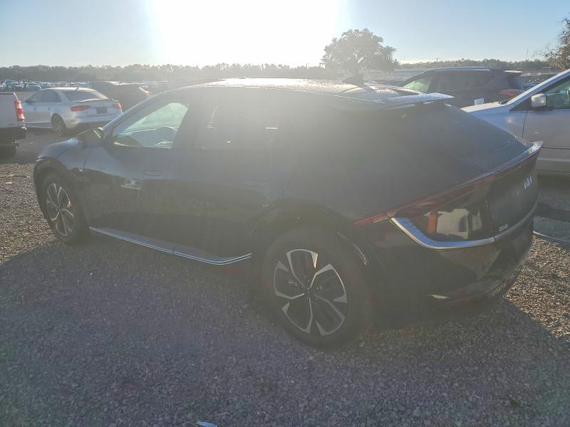 Photo 2 from auction – 2023 KIA EV6 LIGHT with VIN KNDC34LA5P5105176