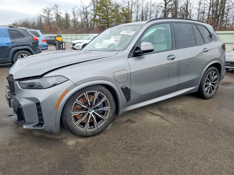 BMW X5 XDRIVE5 2025 with VIN 5UX43EU00S9W80575 - Photo from auction