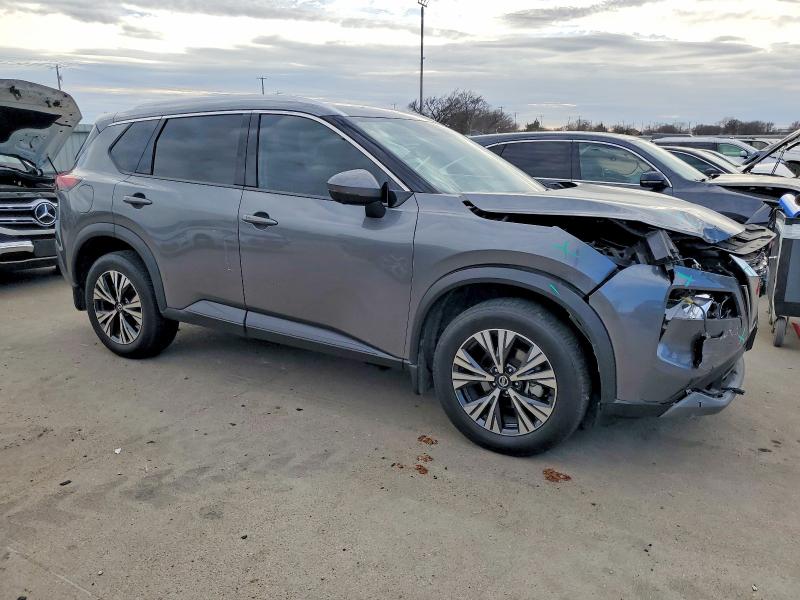 Photo 4 from auction – 2021 NISSAN ROGUE with VIN 5N1AT3BA0MC73942