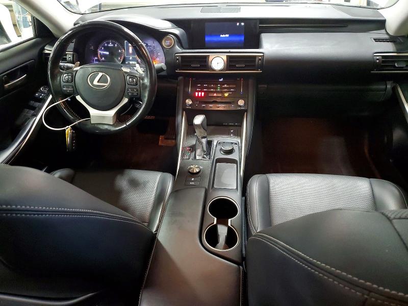Photo 8 from auction – 2017 LEXUS IS 300 with VIN JTHCM1D29H5021770