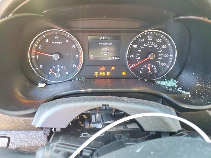 Photo 9 from auction – 2021 KIA FORTE GT L with VIN 3KPF34AD4ME384159