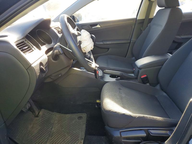 Photo 7 from auction – 2015 VOLKSWAGEN JETTA with VIN 3VW2K7AJ8FM252343