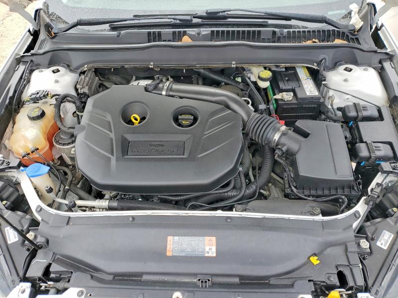 Photo 11 from auction – 2015 FORD FUSION SE with VIN 3FA6P0H98FR290558