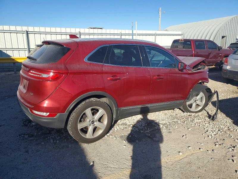 Photo 3 from auction – 2016 LINCOLN MKC PREMIE with VIN 5LMCJ1C95GUJ20317