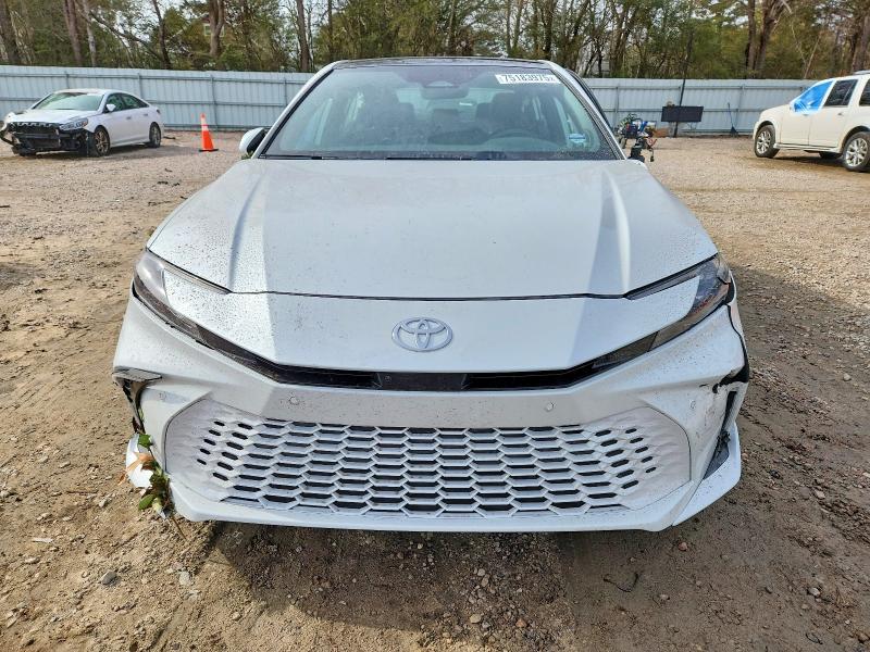 Photo 5 from auction – 2026 TOYOTA CAMRY with VIN 4T1DAACK2TU679120