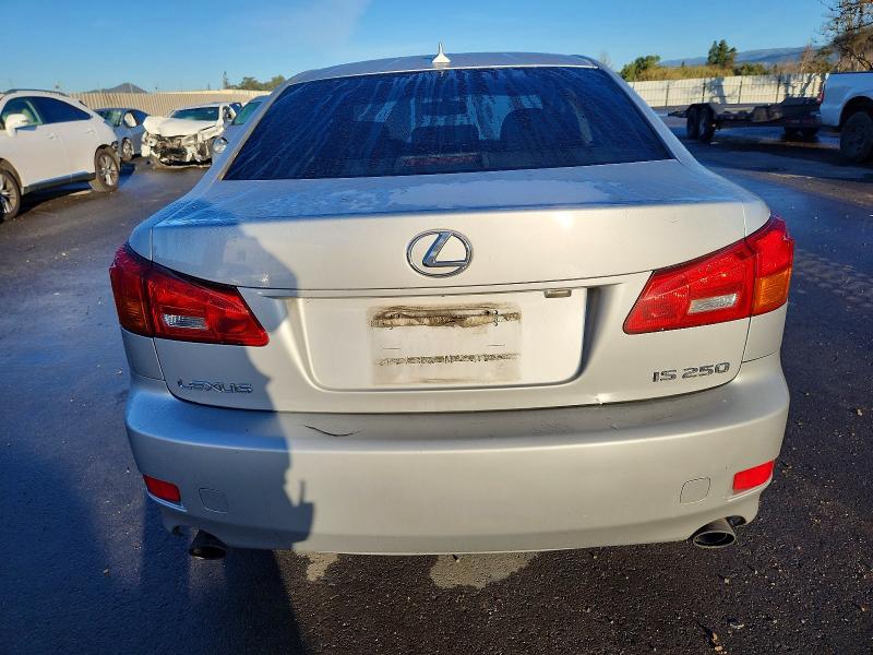 Photo 6 from auction – 2007 LEXUS IS 250 with VIN JTHBK262272026331