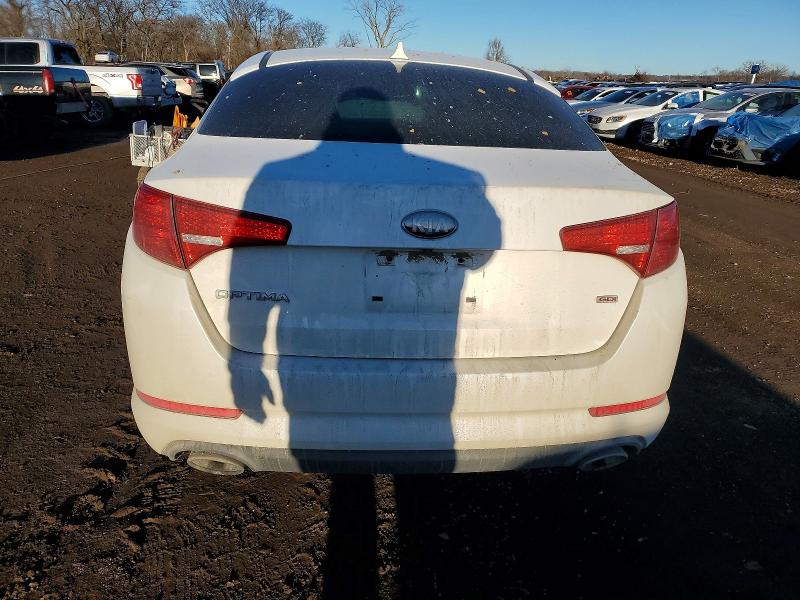 Photo 6 from auction – 2013 KIA OPTIMA with VIN KNAGM4A76D5381171
