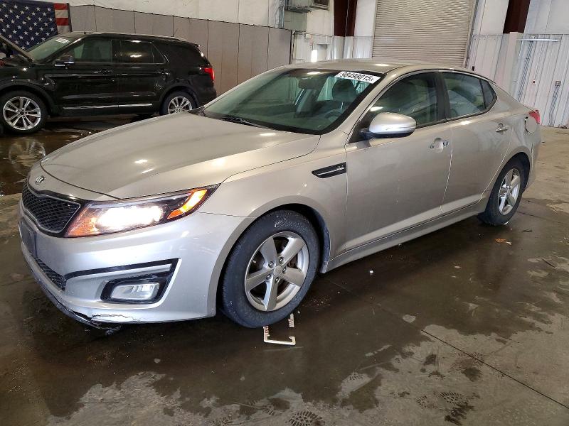 KIA OPTIMA LX 2015 with VIN 5XXGM4A79FG364043 - Photo from auction