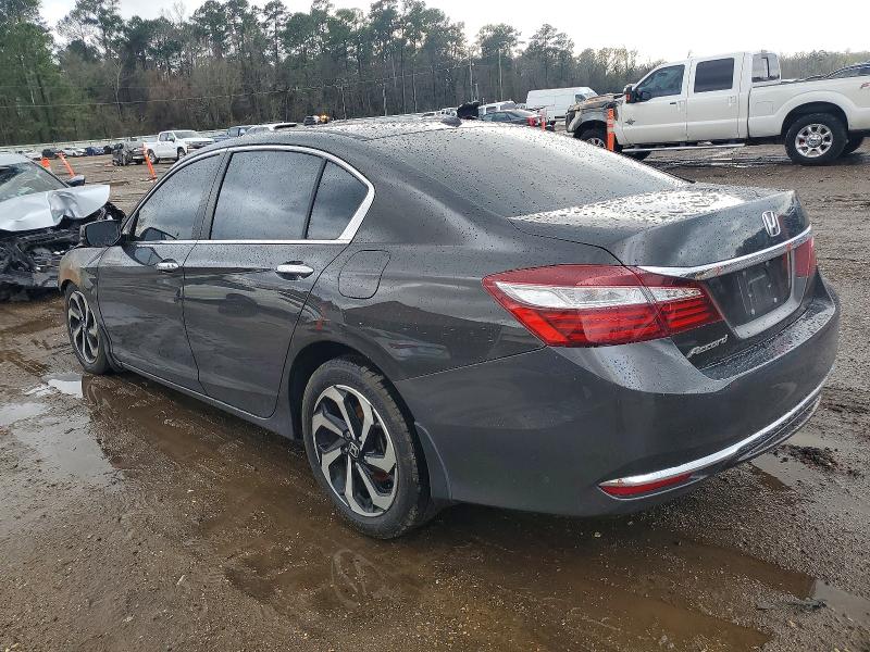 Photo 2 from auction – 2016 HONDA ACCORD EXL with VIN 1HGCR2F88GA080679