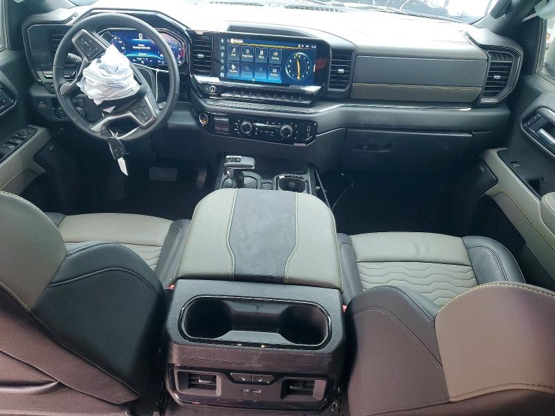 Photo 8 from auction – 2025 CHEVROLET SILVERADO with VIN 3GCUKHE84SG194748