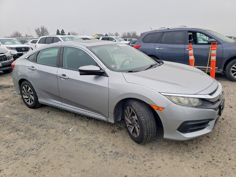 Photo 4 from auction – 2016 HONDA CIVIC with VIN 19XFC2F78GE227195