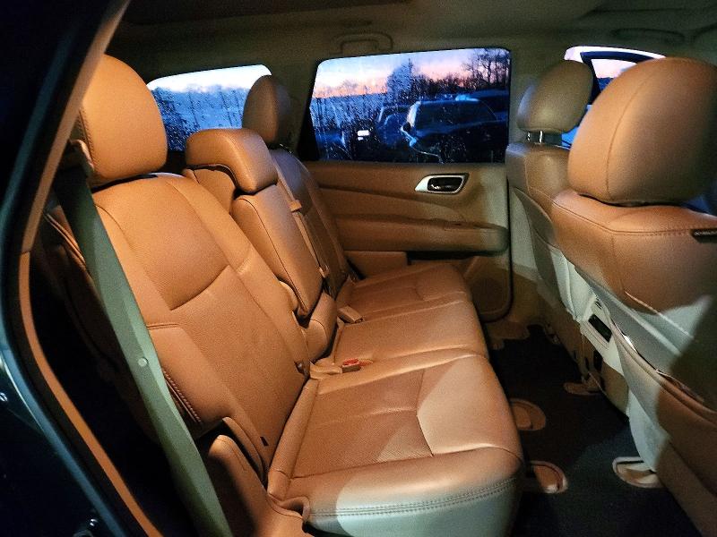 Фото 11 с аукциона – 2015 NISSAN PATHFINDER с VIN 5N1AR2MN0FC650607