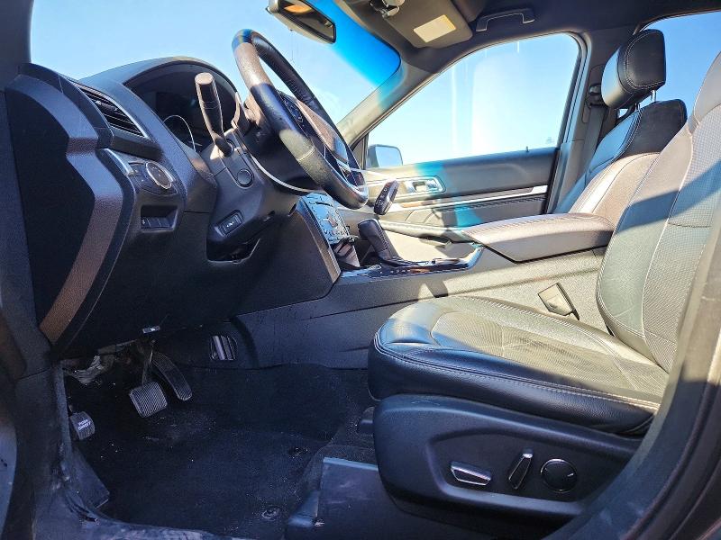 Photo 7 from auction – 2017 FORD EXPLORER L with VIN 1FM5K7F86HGB62185