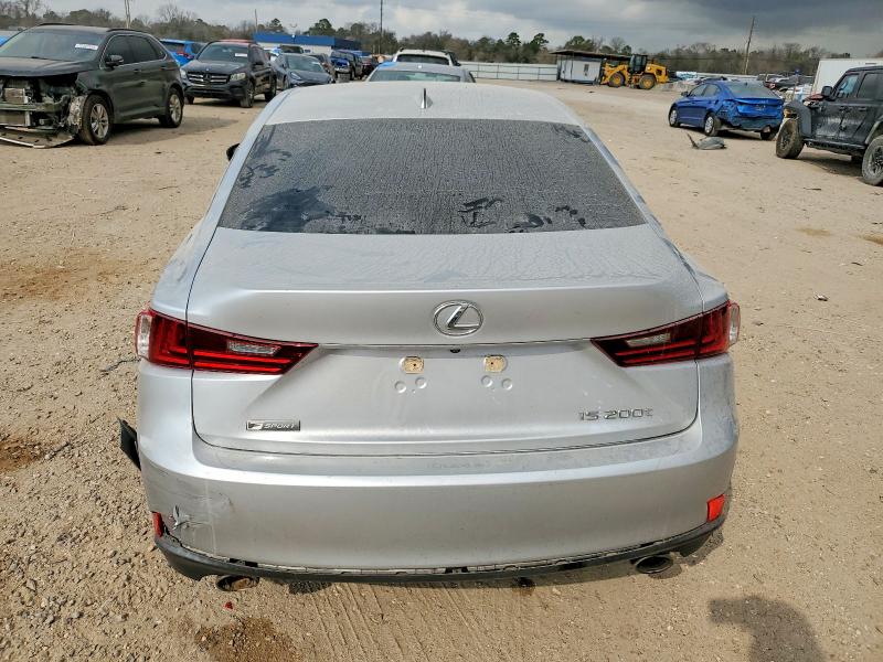 Photo 6 from auction – 2016 LEXUS IS 200T with VIN JTHBA1D2XG5036331