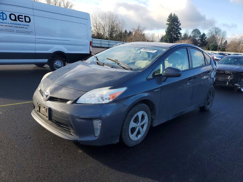 TOYOTA PRIUS 2013 z numerem VIN JTDKN3DU2D5570616 - Zdjęcie z aukcji