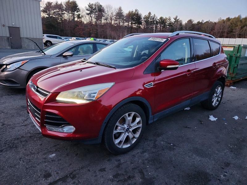 FORD ESCAPE 2015 مع رقم تعريف المركبة 1FMCU9JX8FUB53840 - صورة من المزاد