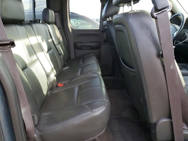 Photo 10 from auction – 2013 CHEVROLET SILVERADO with VIN 1GCRKTE74DZ272934