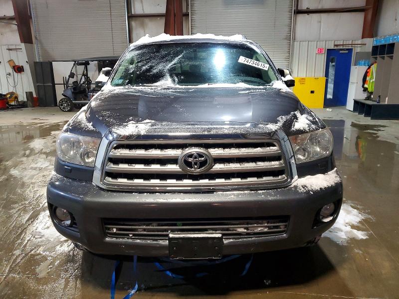 Photo 5 from auction – 2012 TOYOTA SEQUOIA with VIN 5TDJY5G12CS061313