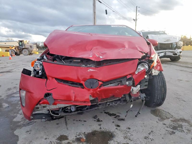 Photo 5 from auction – 2015 TOYOTA PRIUS with VIN JTDKN3DUXF1901775