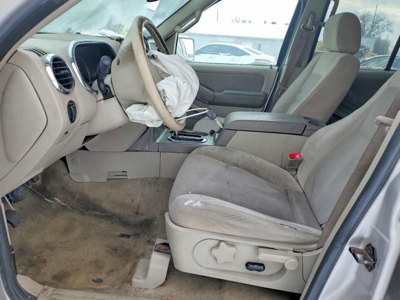 Photo 7 from auction – 2006 FORD EXPLORER X with VIN 1FMEU73E36UB50482