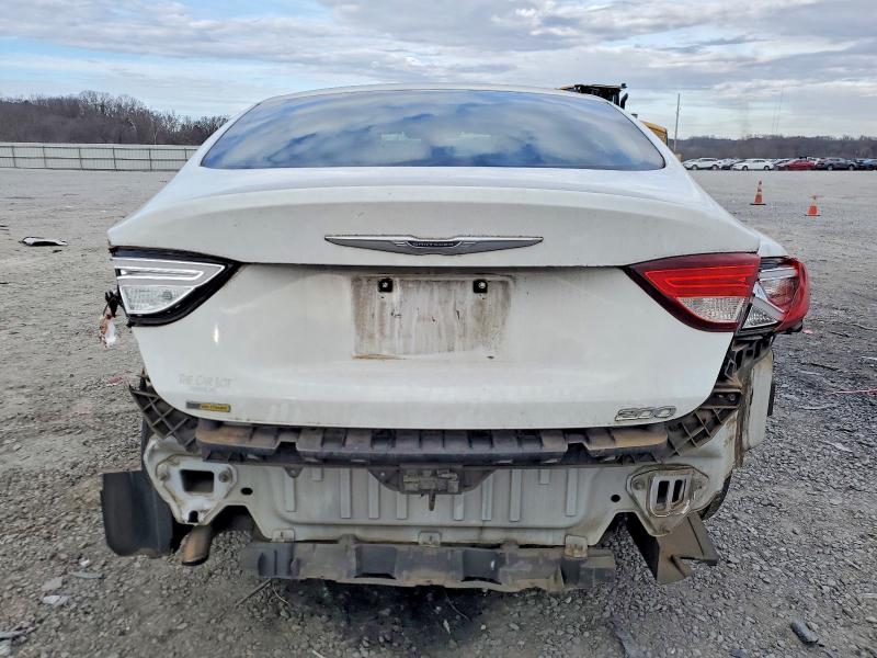 Photo 6 from auction – 2015 CHRYSLER 200 LIMITE with VIN 1C3CCCAB3FN584562