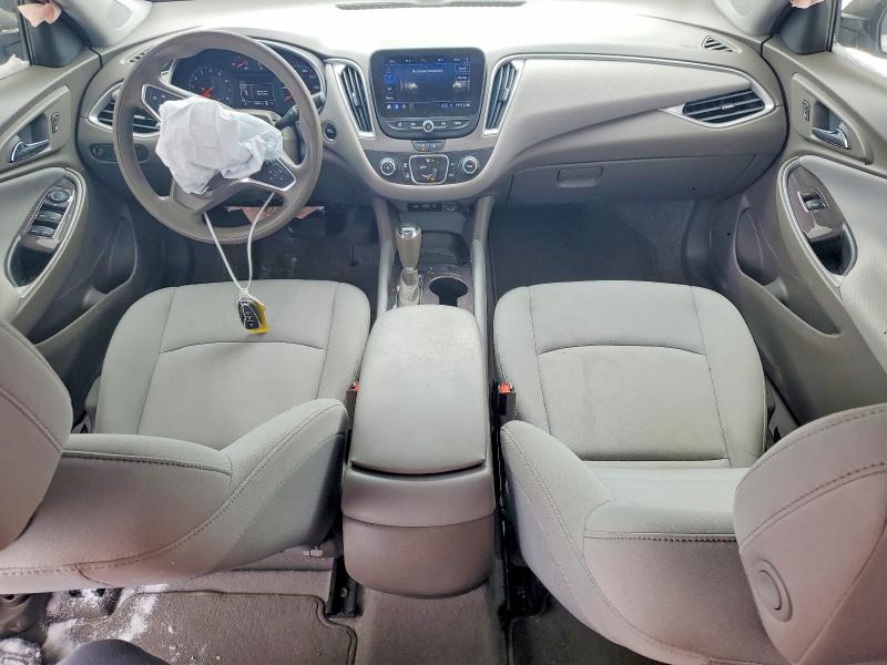 Photo 8 from auction – 2020 CHEVROLET MALIBU LS with VIN 1G1ZB5ST5LF024603