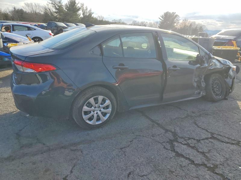 Photo 3 from auction – 2025 TOYOTA COROLLA with VIN JTDBCMFE0S3098877