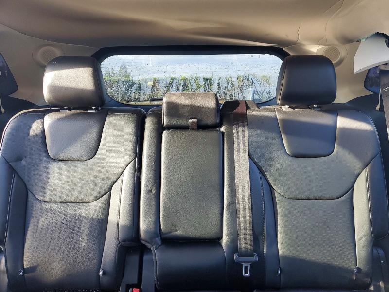 Photo 10 from auction – 2018 FORD EDGE TITAN with VIN 2FMPK3K85JBB59329
