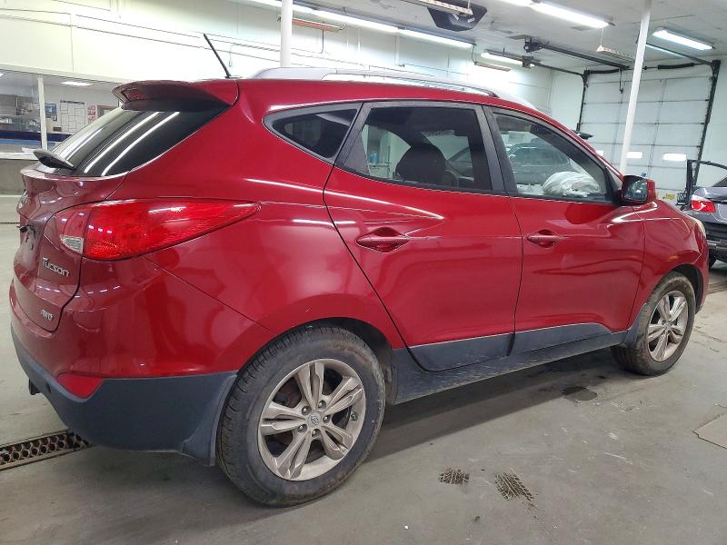 Photo 3 from auction – 2011 HYUNDAI TUCSON GLS with VIN KM8JUCAC7BU143621