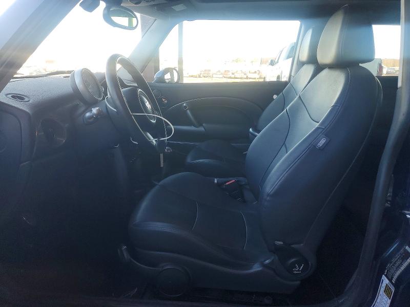 Photo 7 from auction – 2006 MINI COOPER S with VIN WMWRE33576TL18929
