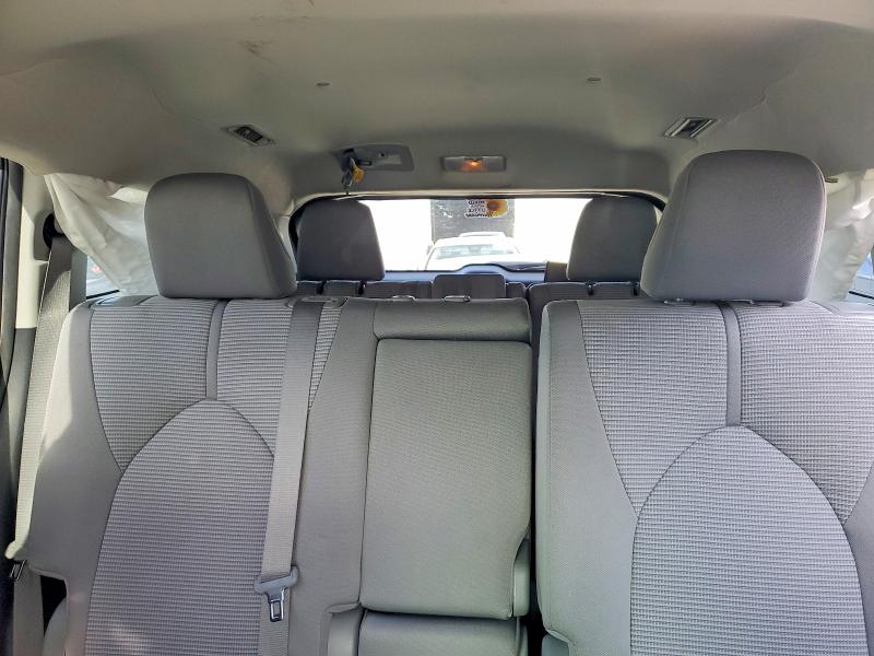 Photo 10 from auction – 2021 TOYOTA HIGHLANDER with VIN 5TDCZRAH0MS080284