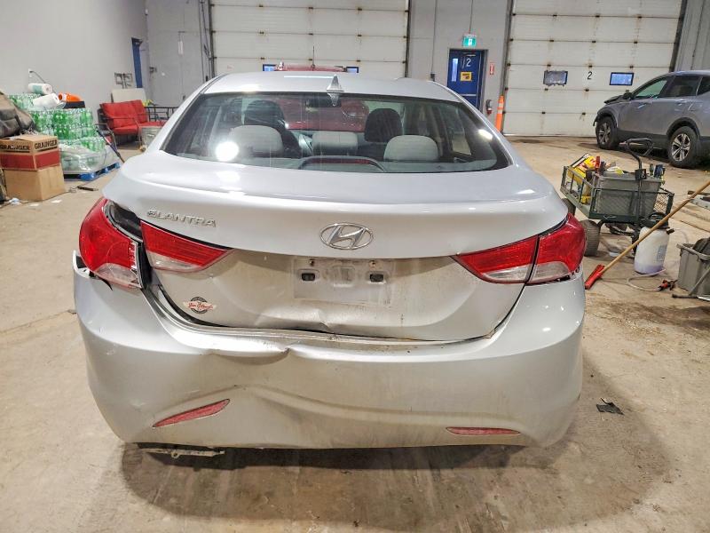 Photo 6 from auction – 2013 HYUNDAI ELANTRA with VIN 5NPDH4AE2DH237898