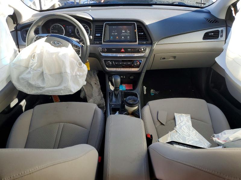 Photo 8 from auction – 2019 HYUNDAI SONATA with VIN 5NPE24AF8KH818317
