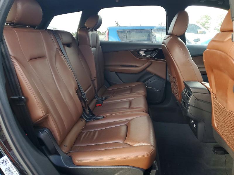 Photo 11 from auction – 2018 AUDI Q7 PREMIUM with VIN WA1LAAF79JD002516