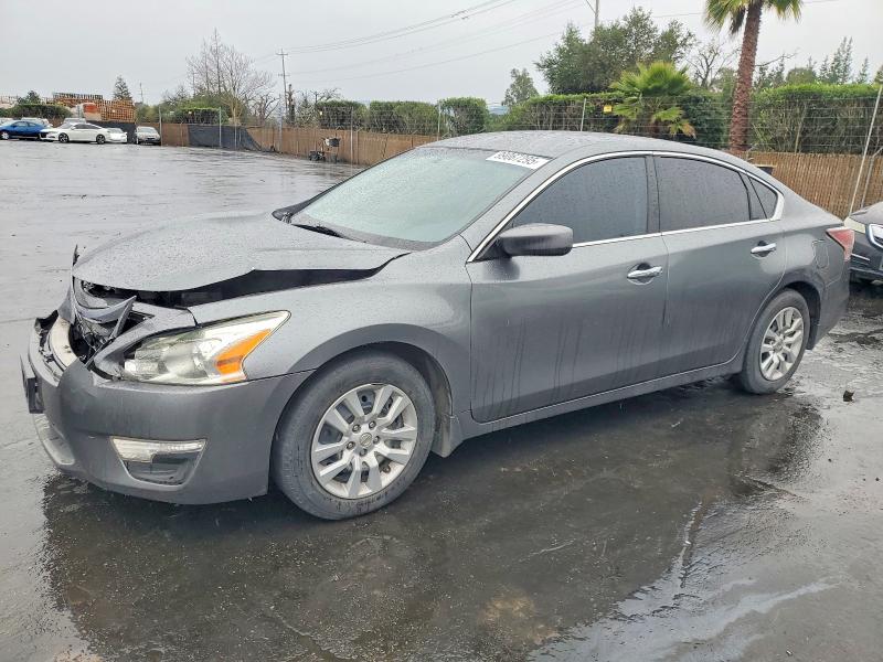 NISSAN ALTIMA 2015 с VIN 1N4AL3AP2FC294295 - Фото с аукциона